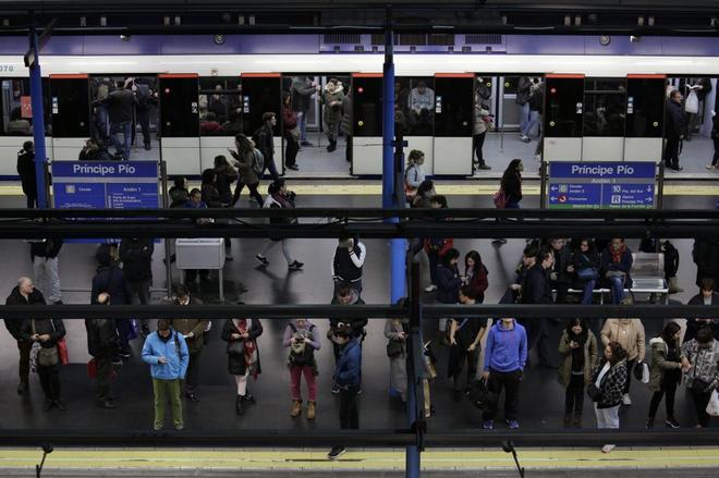 Detectado amianto en vagones de las líneas 6 y 9 del Metro de Madrid
