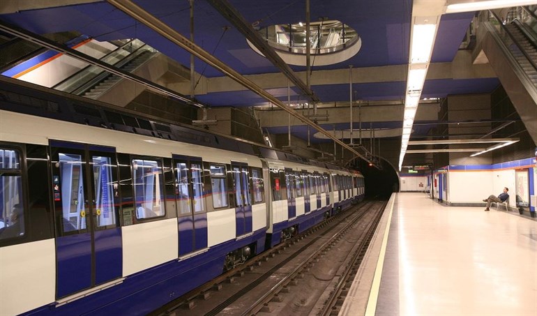 La línea 7b de Metro cerrará por obras del 2 de junio al 31 de agosto